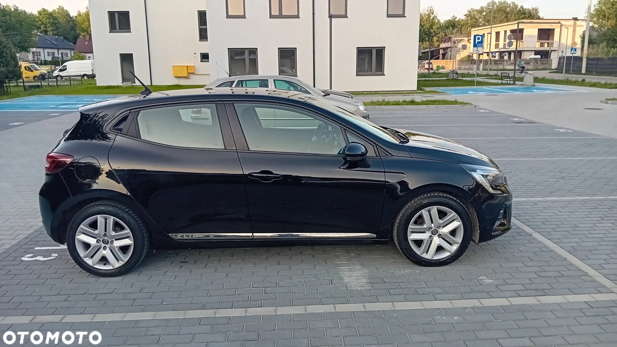 Renault Clio 1.0 TCe Zen - 13
