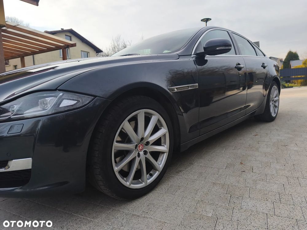 Jaguar XJ 3.0 V6 Langversion Premium Luxury - 11