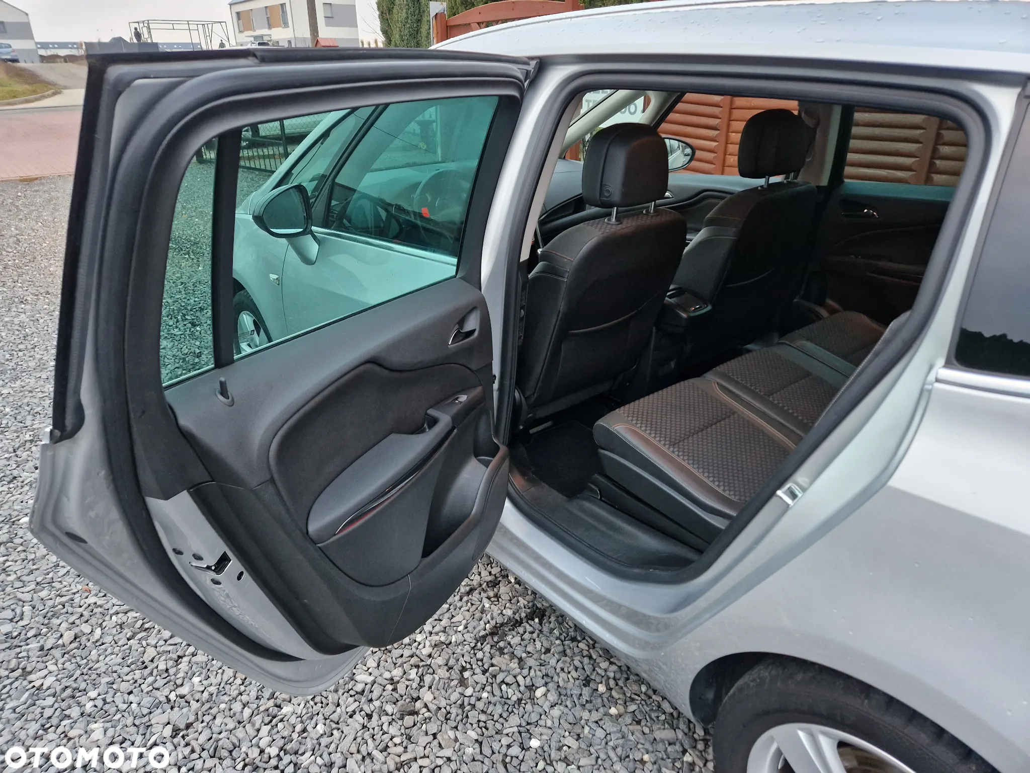 Opel Zafira - 23
