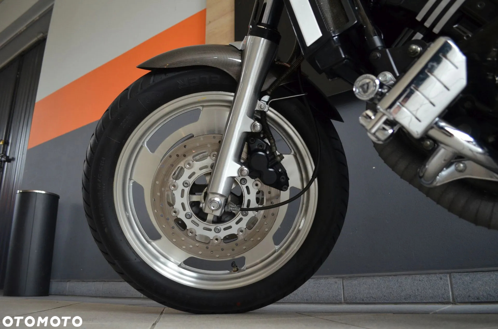 Yamaha V-MAX - 28