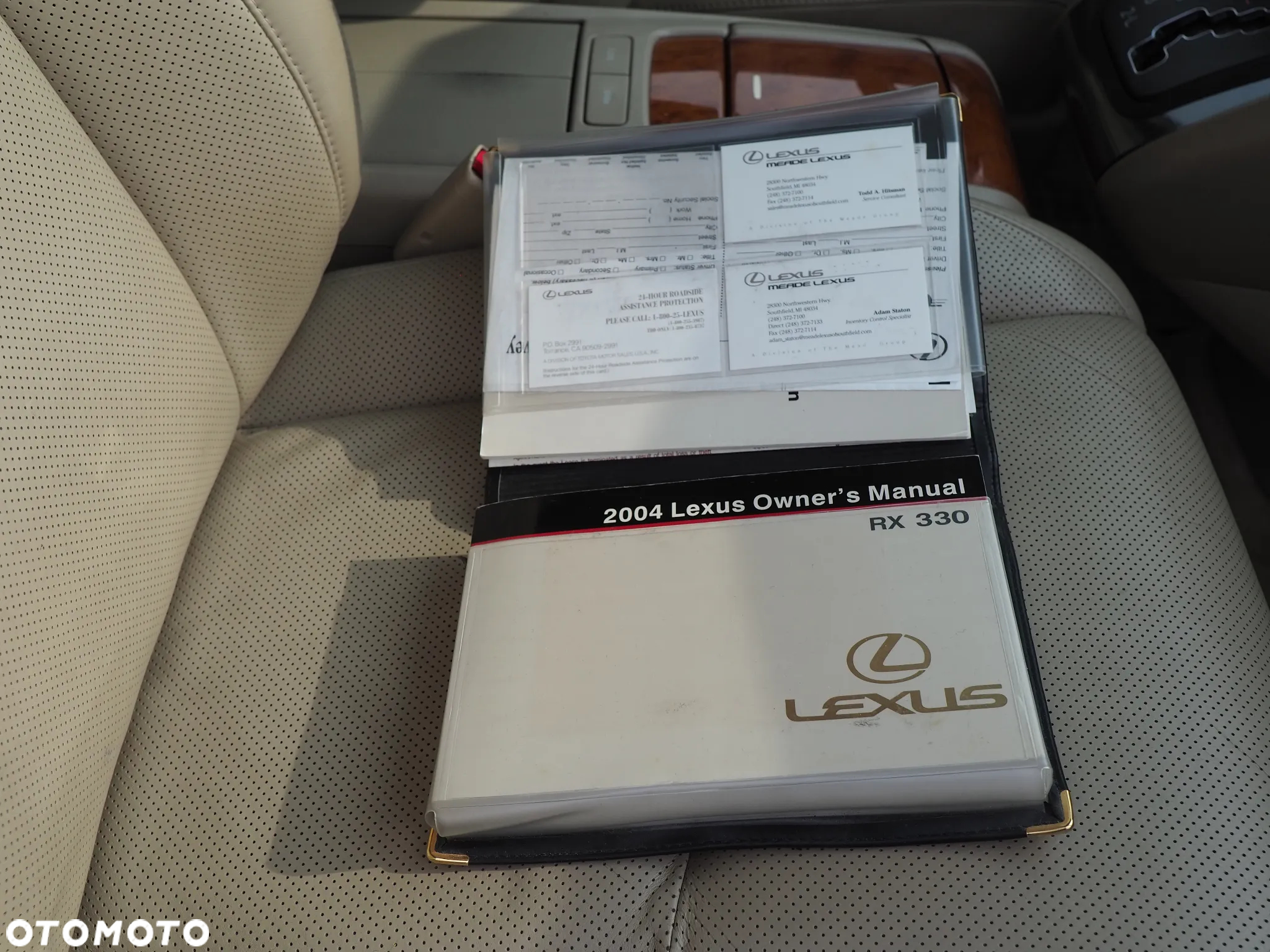 Lexus RX - 24