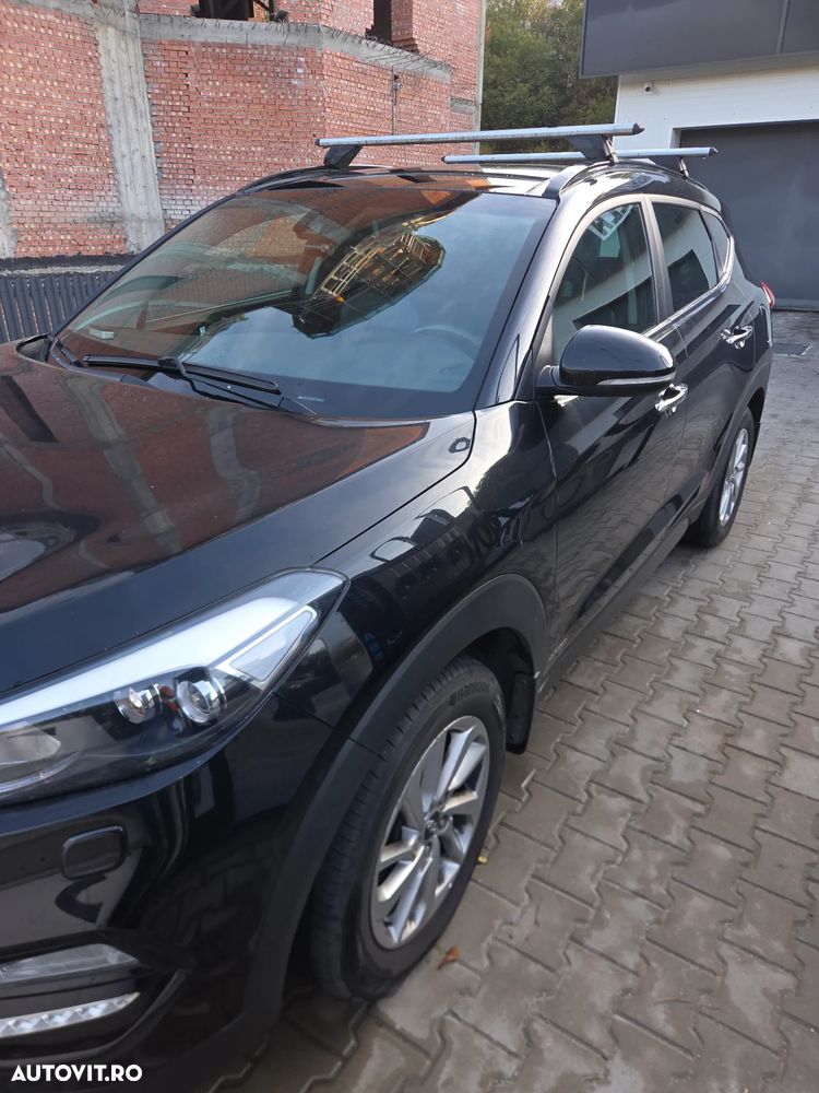 Hyundai Tucson 2.0 CRDI 4WD 6MT Premium - 6