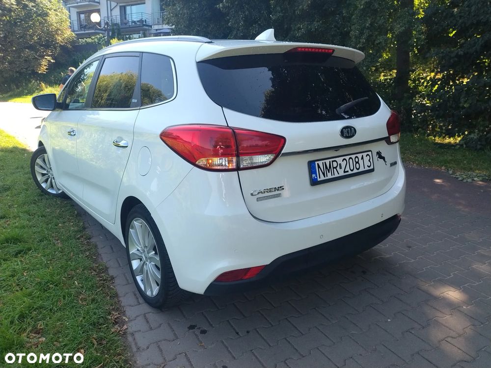 Kia Carens 1.7 CRDi 141 ISG Vision - 4