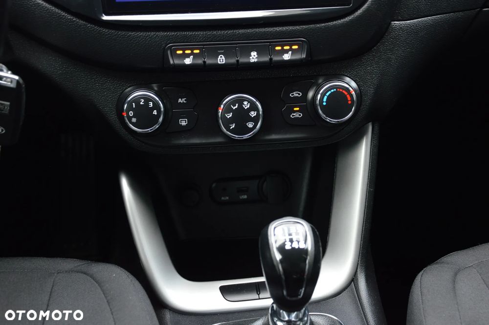 Kia Ceed - 32