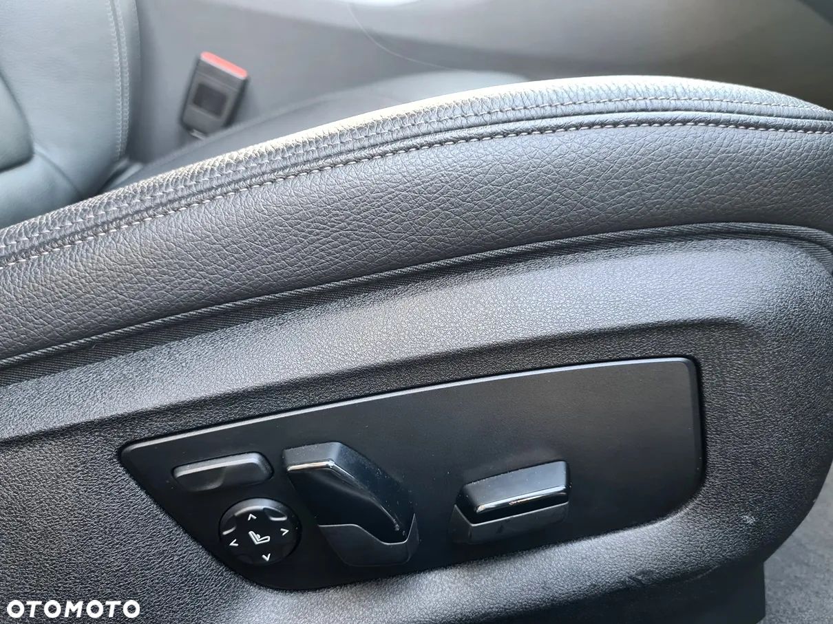 BMW Seria 5 - 30