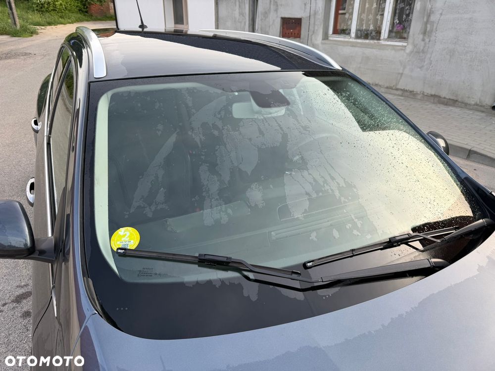 Renault Megane ver-1-3-tce-fap-limited-edc - 27