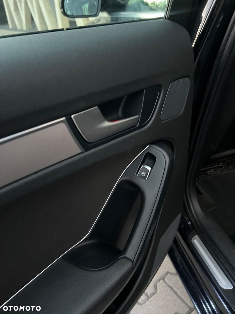 Audi A4 Avant 2.0 TDI - 20