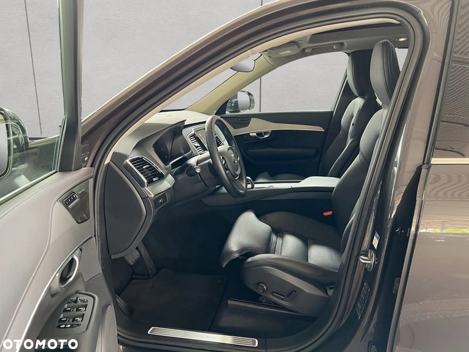 Volvo XC 90 B5 D AWD Plus Bright - 27