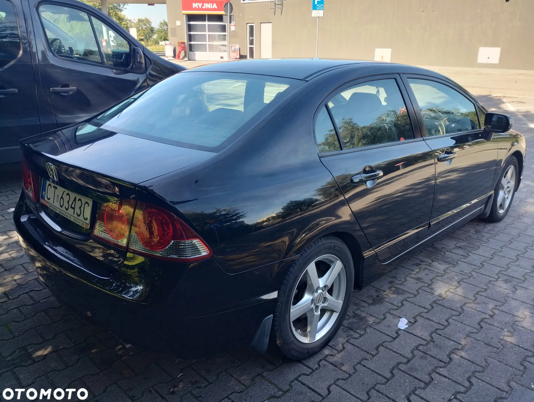 Honda Civic 1.8 Executive - 3