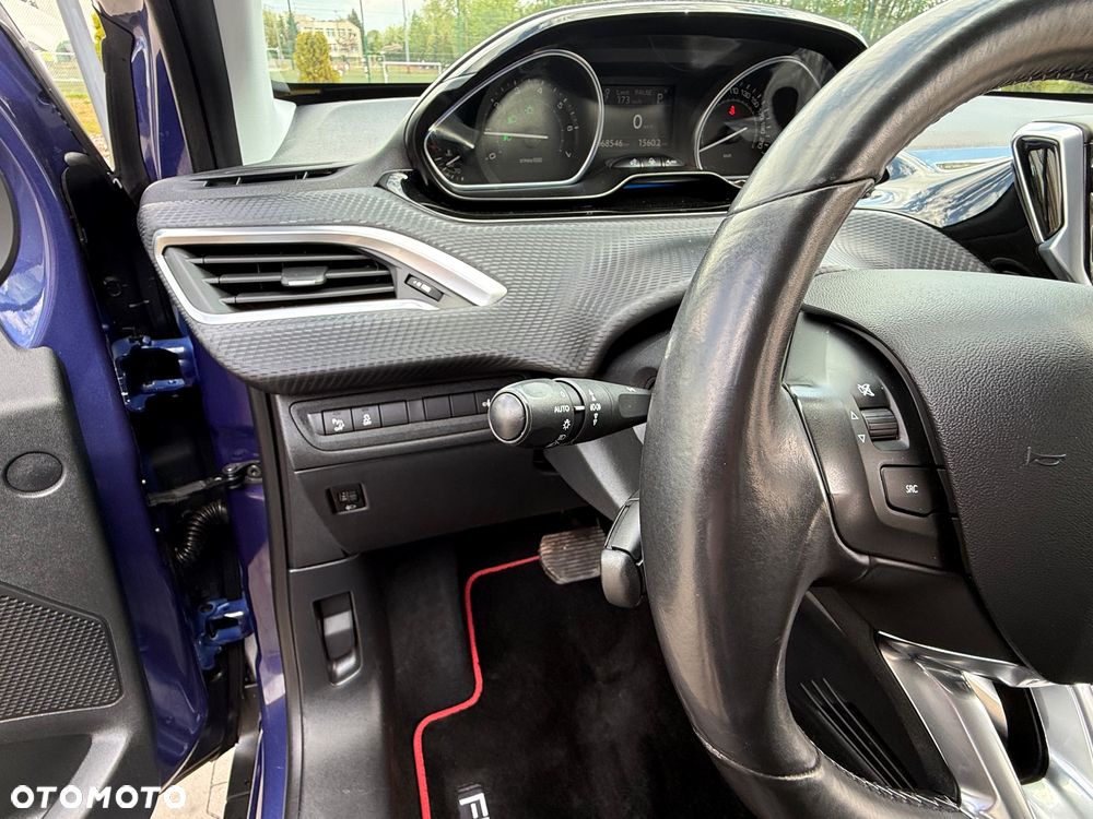 Peugeot 2008 120 VTI Automatik Allure - 13