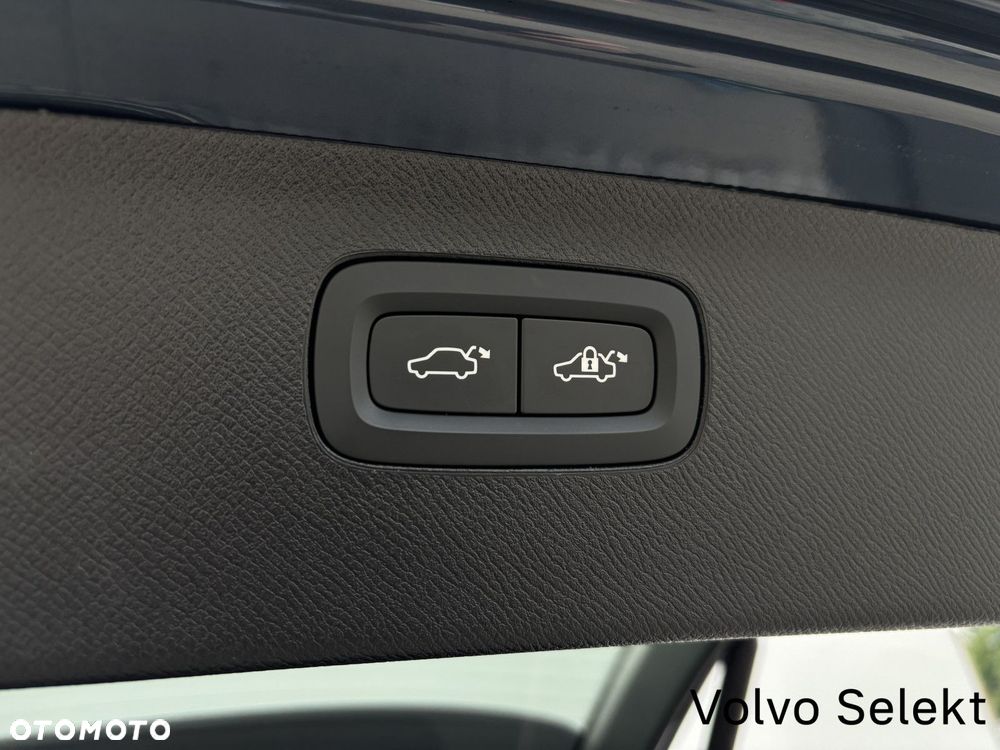 Volvo XC 90 - 28