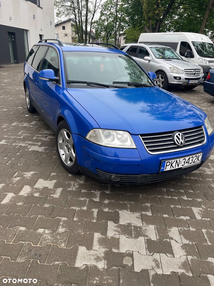 Volkswagen Passat 1.9 TDI Trendline - 4