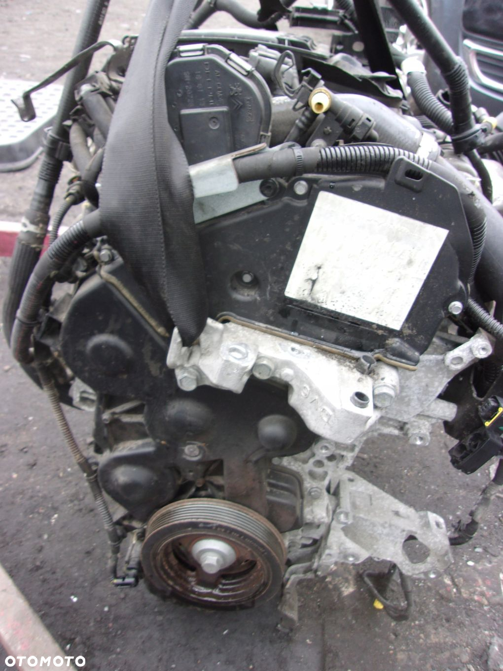 SILNIK 1.6 EHDI 9H05 KOMPLETNY CITROEN PEUGEOT - 2