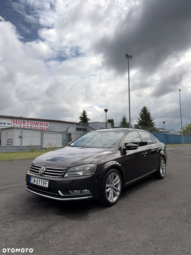 Volkswagen Passat 2.0 TDI DPF Highline DSG - 16