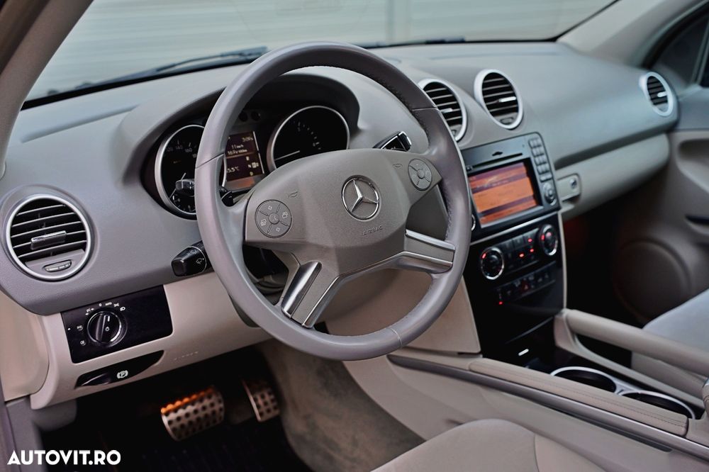 Mercedes-Benz ML 350 CDI Aut - 16