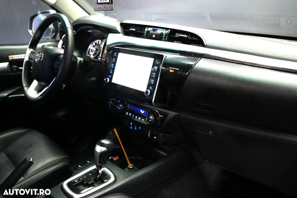 Toyota Hilux 2.4D 150CP 4x4 Double Cab AT Executive - 9