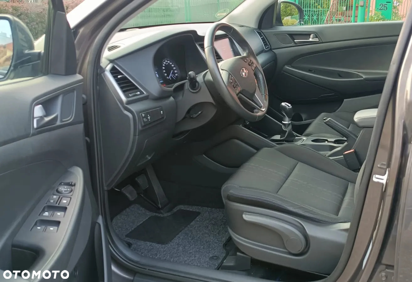 Hyundai Tucson 1.6 GDi 2WD Select - 13