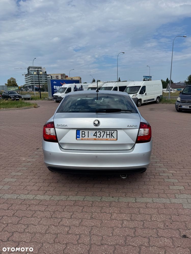 Skoda RAPID 1.0 TSI Ambition - 4
