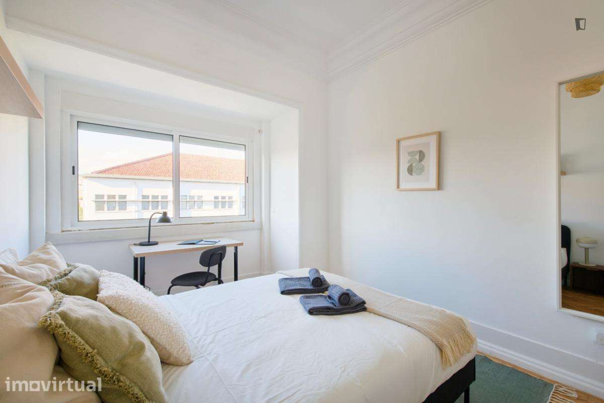 Quarto - localizado em Entrecampos Lisbon - Grande imagem: 3/40