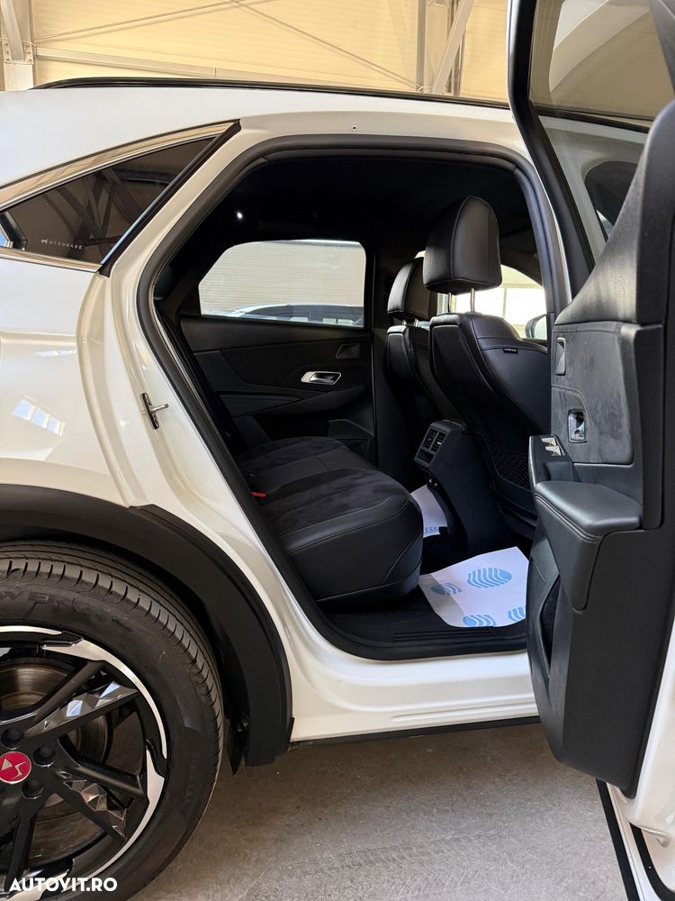 DS Automobiles DS 7 Crossback 1.6 PHeV FWD 225 EAT8 PERFORMANCE LINE + - 14