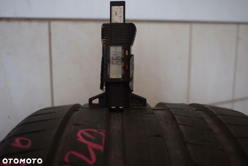 ZR20 255/30 Dunlop Sport Maxx RT2 Pojedyncza - 4