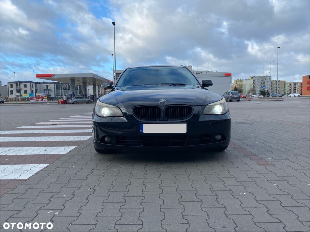 BMW Seria 5 525d - 7