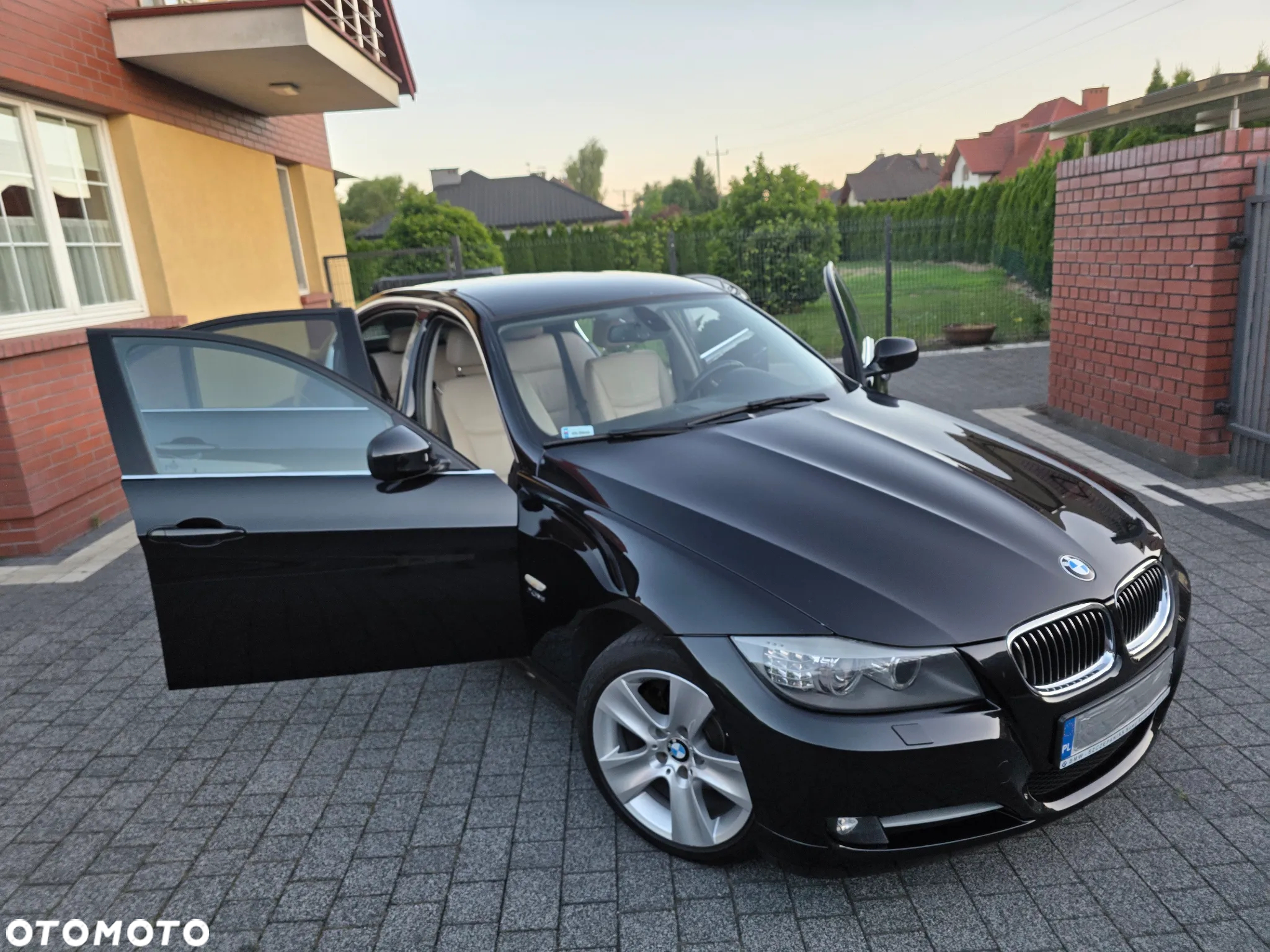 BMW Seria 3 320d xDrive - 10