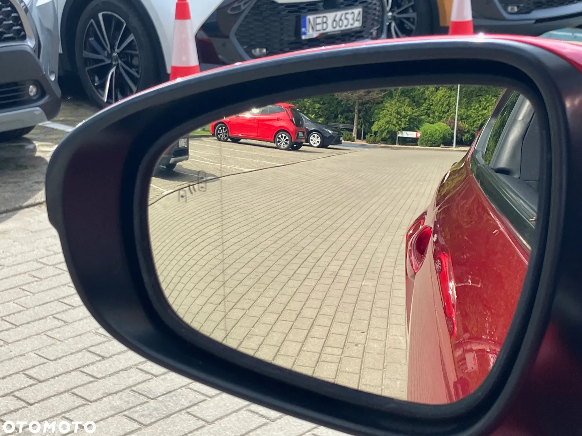 Lexus RC 200t / 300 F Sport - 16