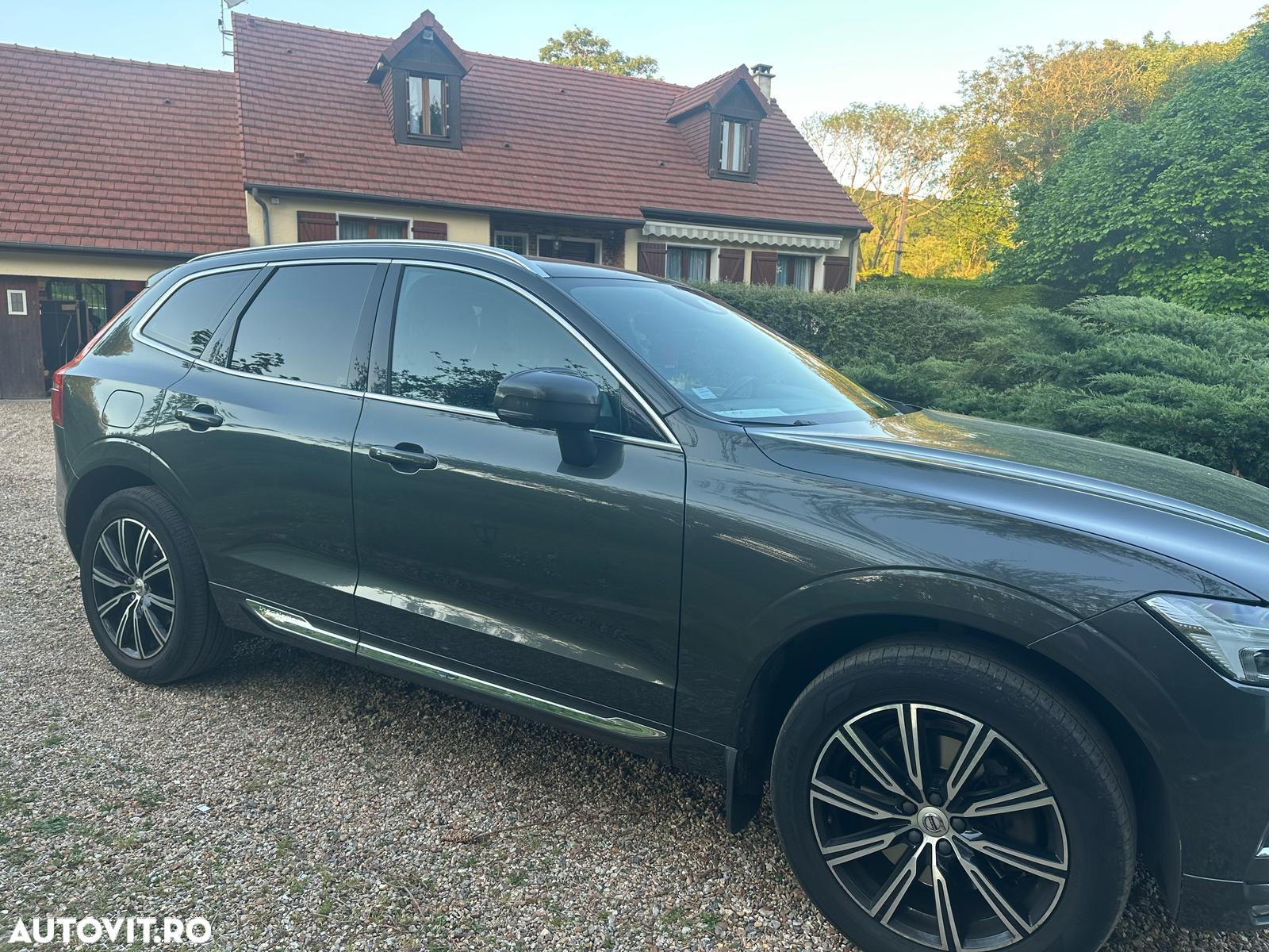 Volvo XC 60 D4 AWD Momentum - 5