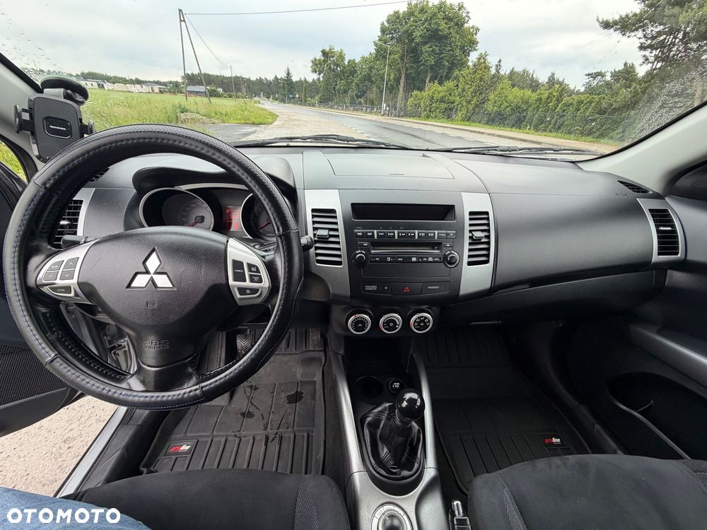 Mitsubishi Outlander 2.0 DID Invite - 18