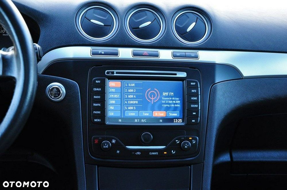 Ford S-Max 2.0 TDCi DPF Titanium X - 36