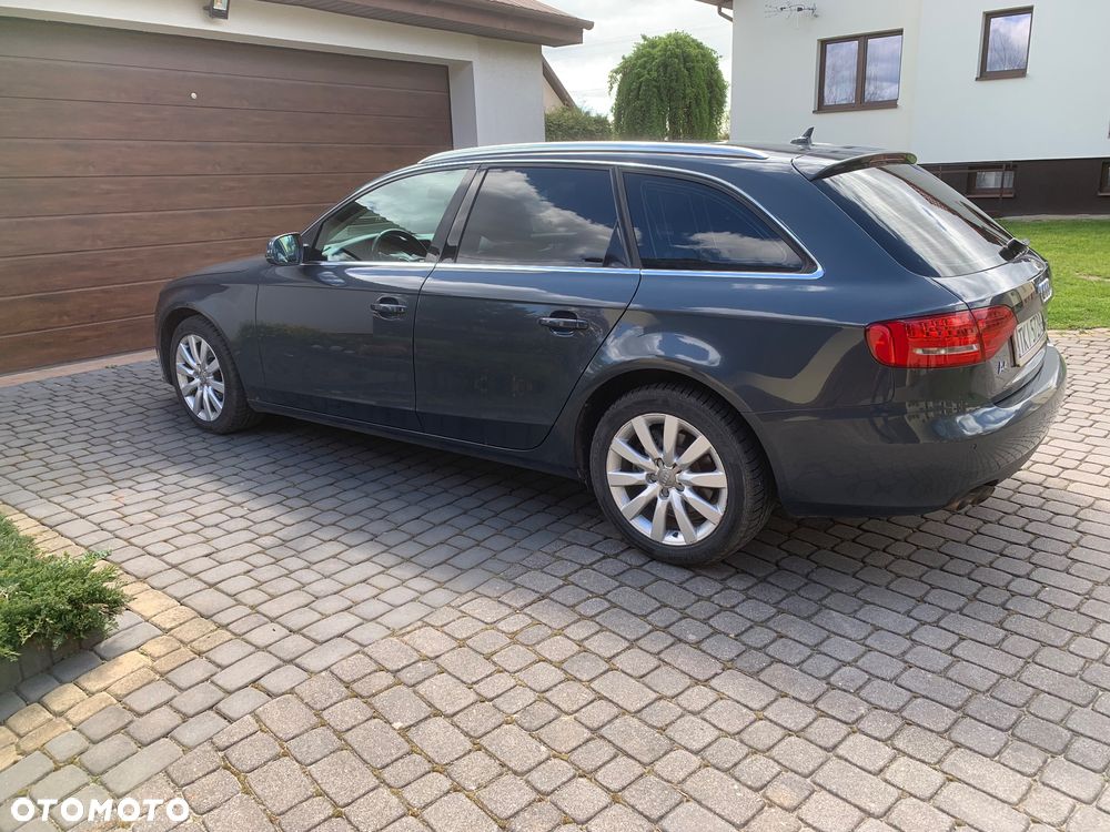 Audi A4 Avant 2.0 TDI - 1