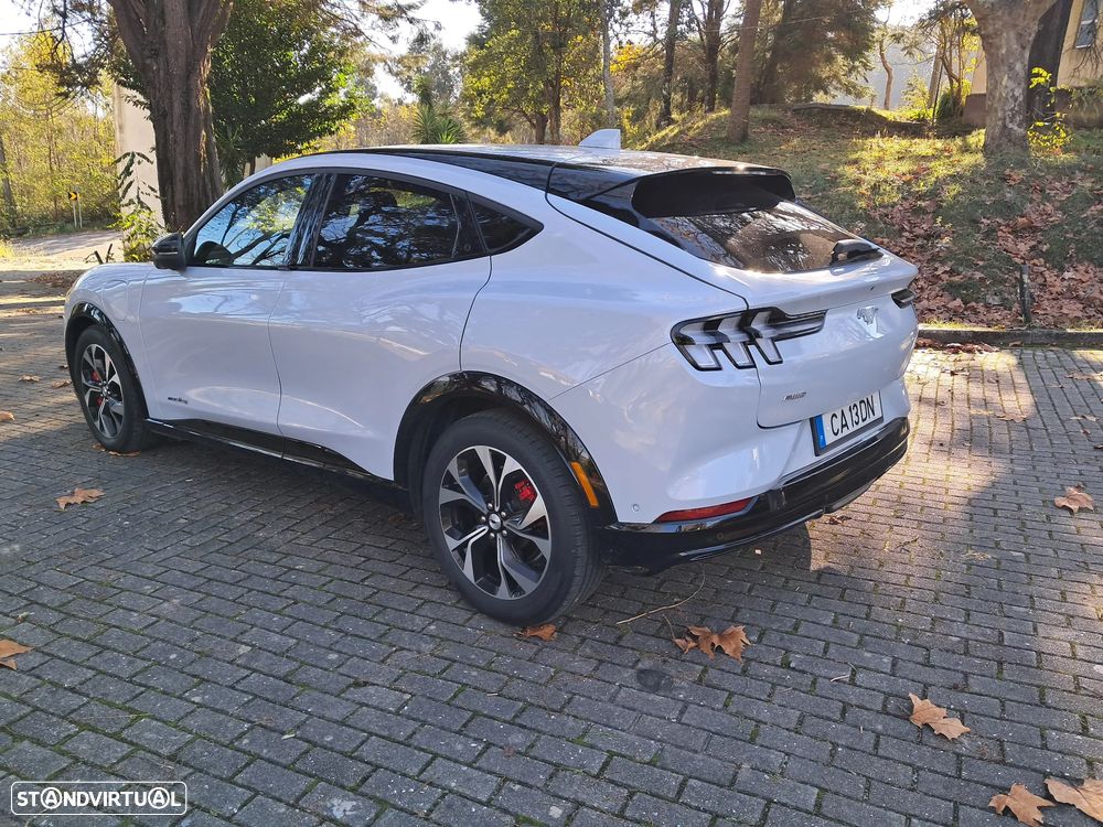 Ford Mustang Mach-E Premium - 8