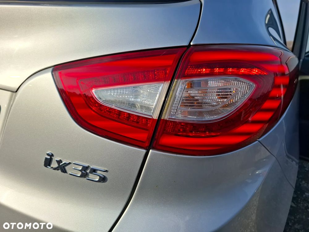 Hyundai ix35 blue 1.6 2WD Finale Silver - 14
