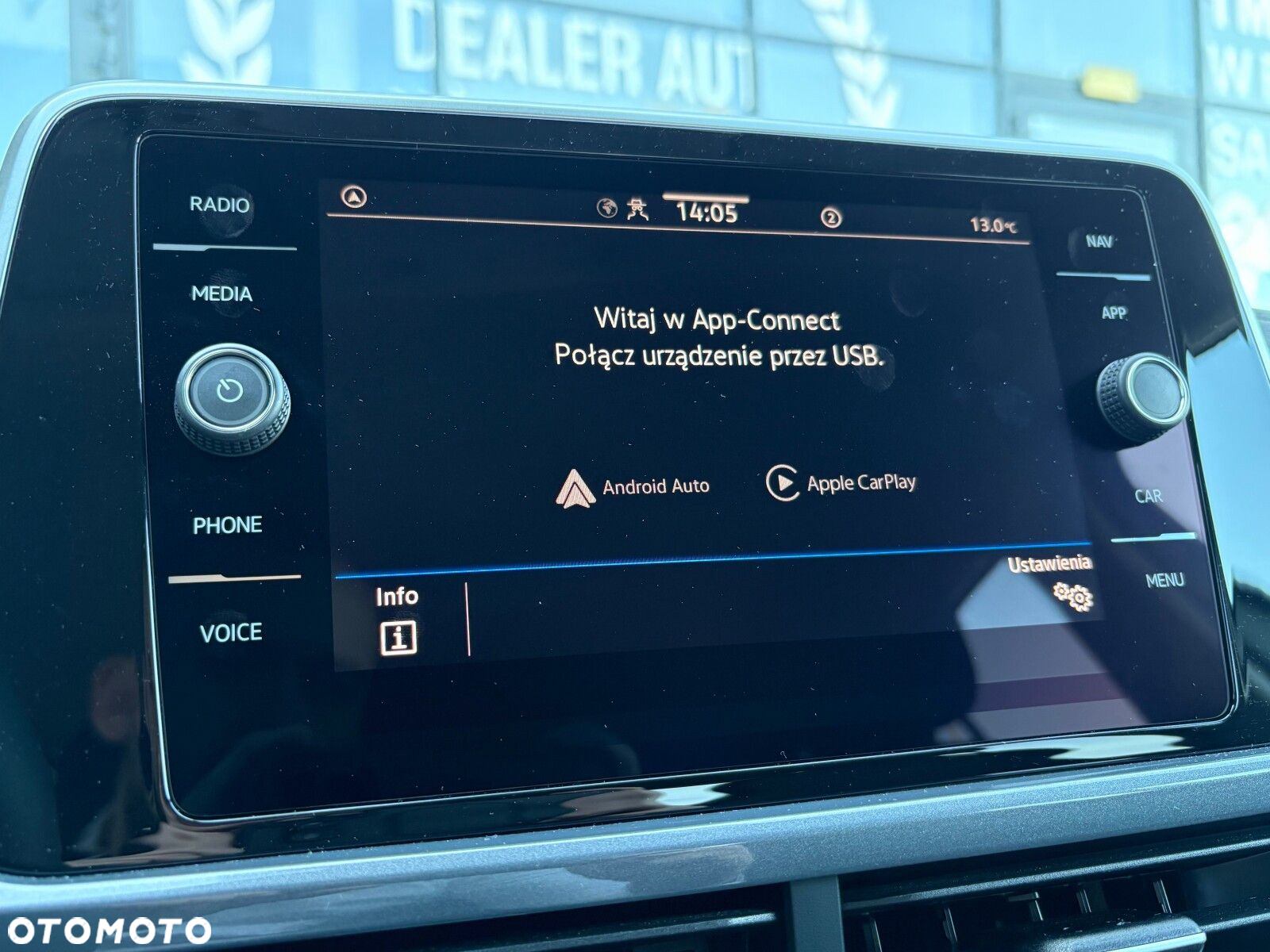 Volkswagen T-Roc 1.5 TSI Style DSG - 30