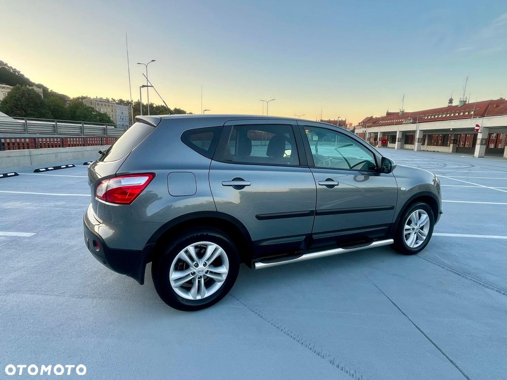 Nissan Qashqai 1.6 Tekna - 11