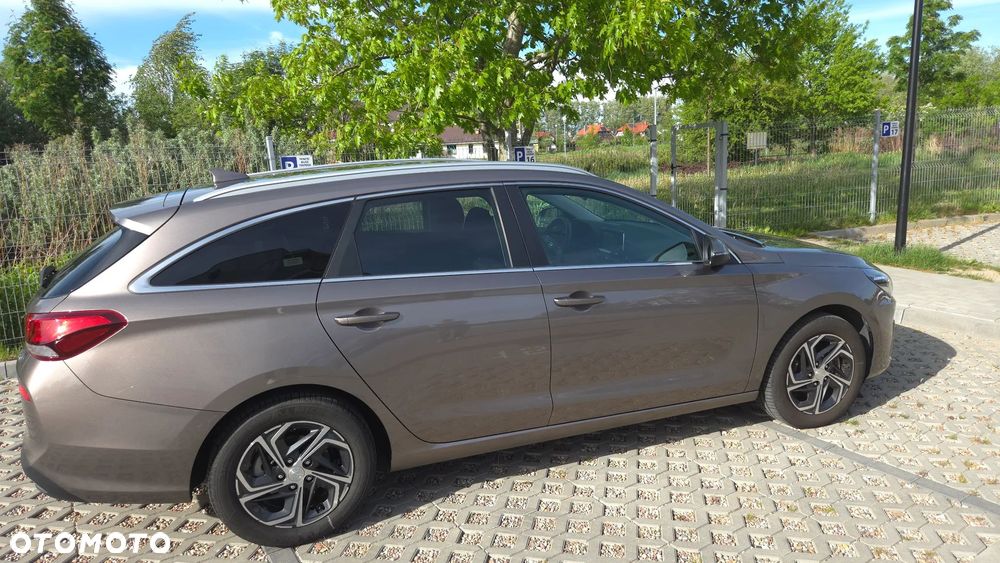 Hyundai i30 1.5 DPI Comfort - 3