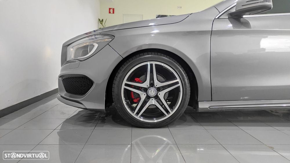 Mercedes-Benz CLA 200 d Shooting Brake AMG Line Aut. - 51