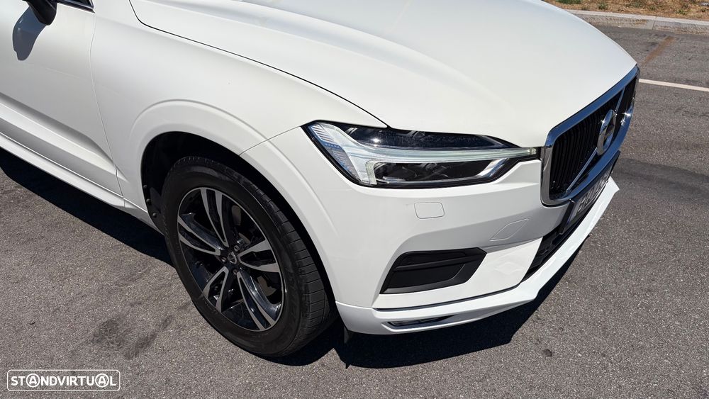 Volvo XC 60 D4 AWD Geartronic Momentum - 26