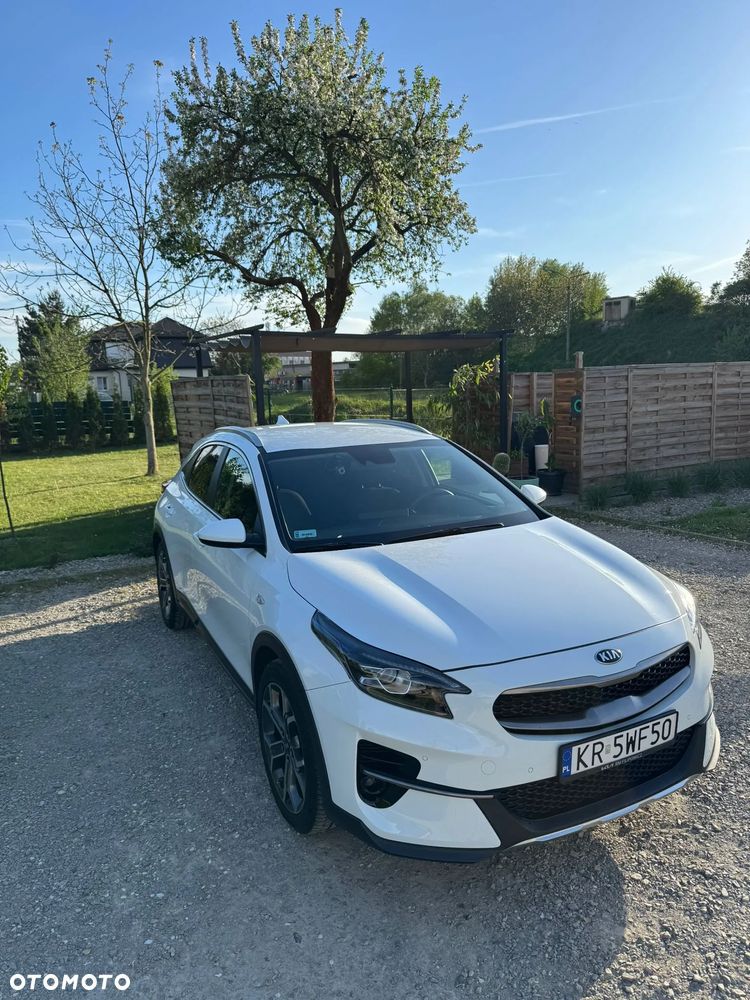 Kia XCeed 1.5 T-GDI M - 4