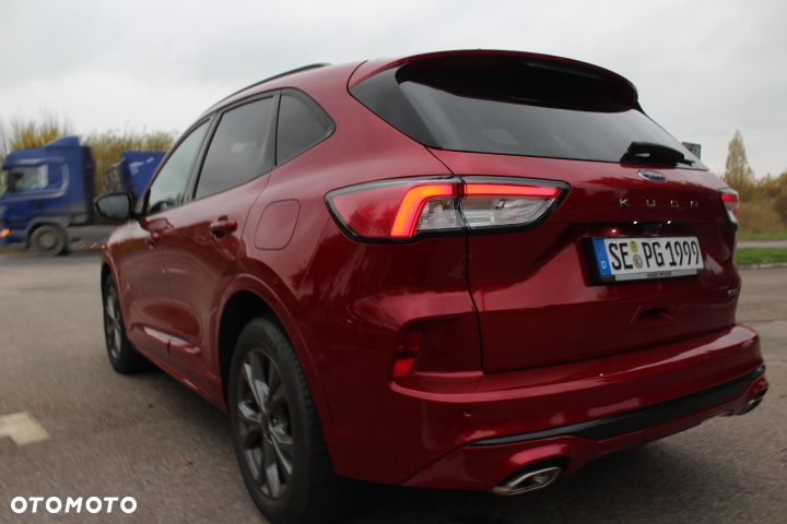 Ford Kuga 2.5 FHEV AWD ST-Line - 4