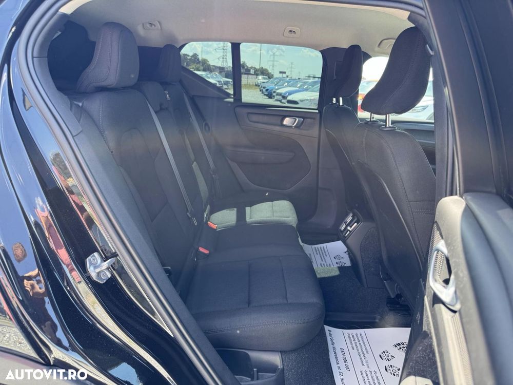 Volvo XC 40 D3 Momentum Pro - 20