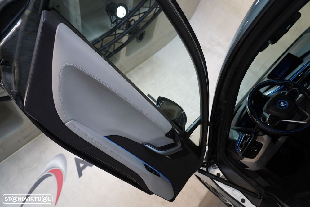 BMW i8 - 38