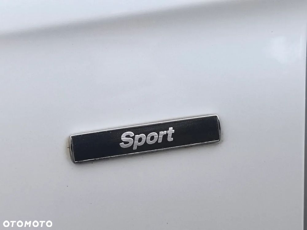 BMW Seria 3 318d DPF Edition Sport - 29