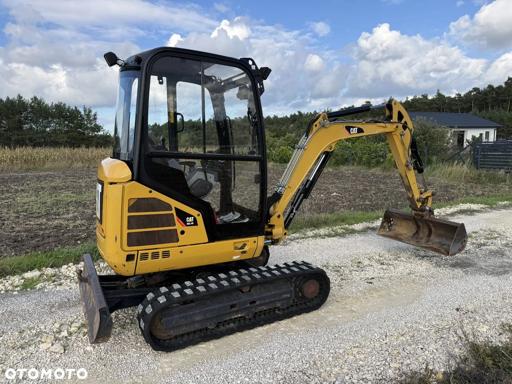 Caterpillar 302.4D - 6