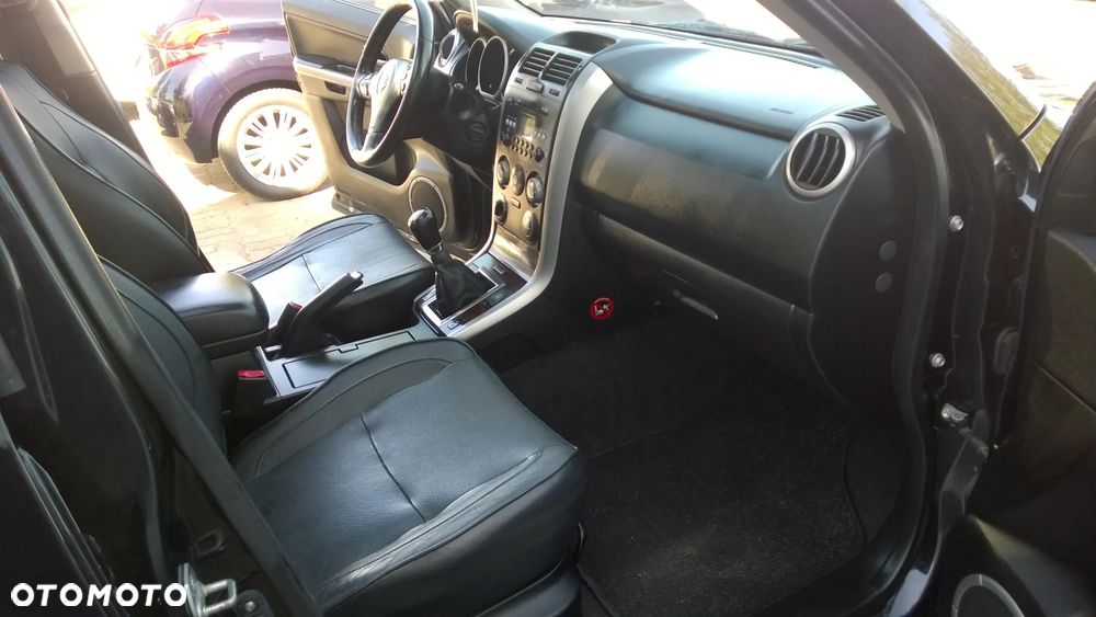 Suzuki Grand Vitara 2.0 Comfort - 12