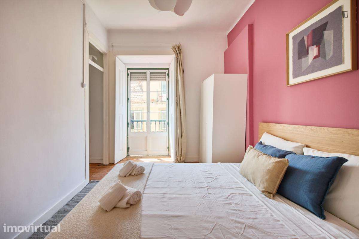 Quarto - localizado em São Bento Lisbon - Grande imagem: 2/34