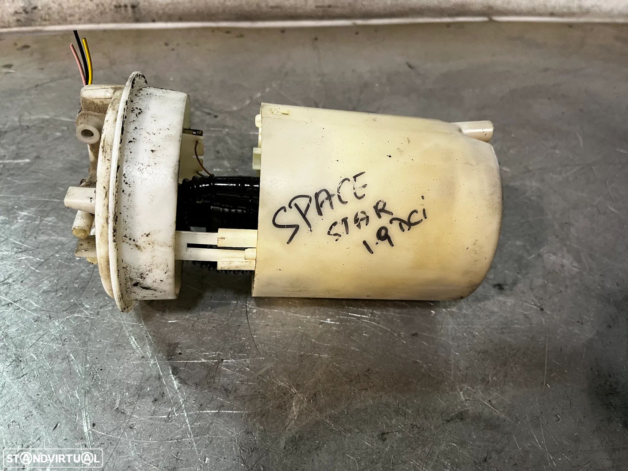 BOMBA / BOIA COMBUSTIVEL MITSUBISHI SPACE STAR 1.9DID MR473508 - 1