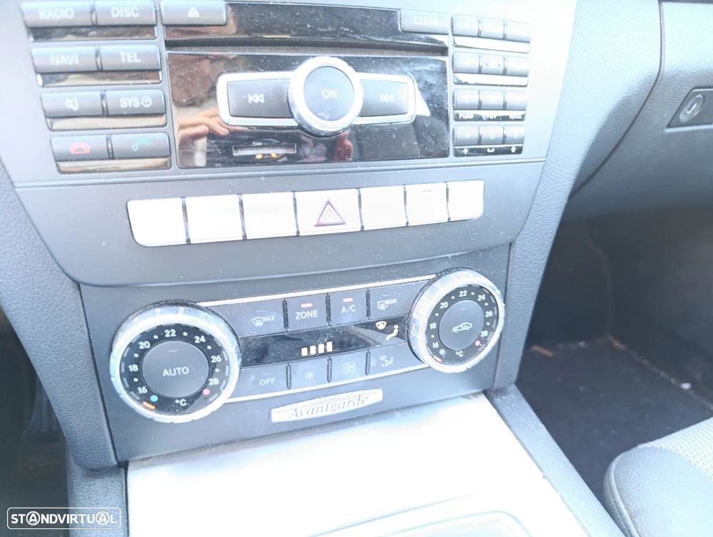 Mercedes-Benz C 180 Station CDI DPF (BlueEFFICIENCY) Avantgarde - 8