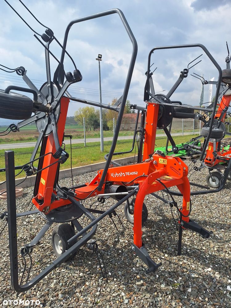 Kubota TE4052 - 1